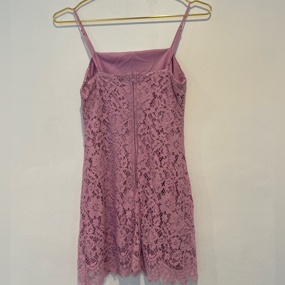 Francesca’s Floral Lavender Lace Mini Dress Size XXS - Picture 5 of 7
